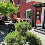 Hotel Logis Restaurant Au Lion Rouge Bartenheim