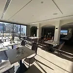Hotel Logis Restaurant Au Lion Rouge
