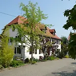 Logis Restaurant Au Lion Rouge Hotel Bartenheim