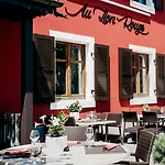 Hotel Logis Restaurant Au Lion Rouge