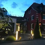 Logis Restaurant Au Lion Rouge Hotel