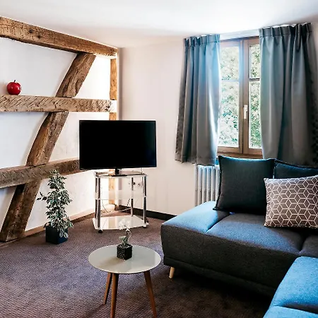 Logis Restaurant Au Lion Rouge Hotel