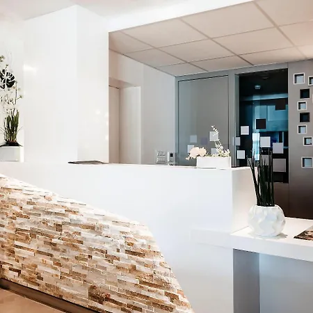 Logis Restaurant Au Lion Rouge Hotel Bartenheim