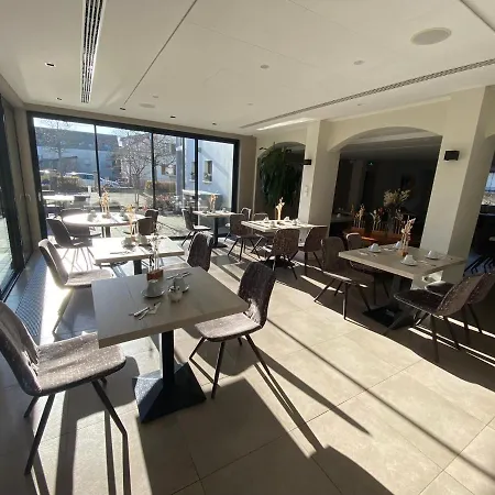 Logis Restaurant Au Lion Rouge