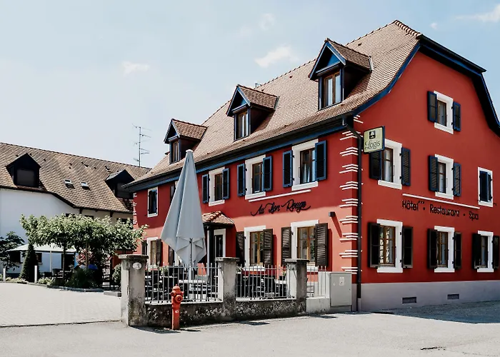 Logis Restaurant Au Lion Rouge 3* Bartenheim
