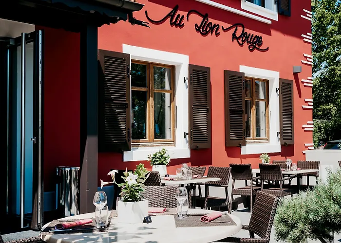 Hotel Logis Restaurant Au Lion Rouge