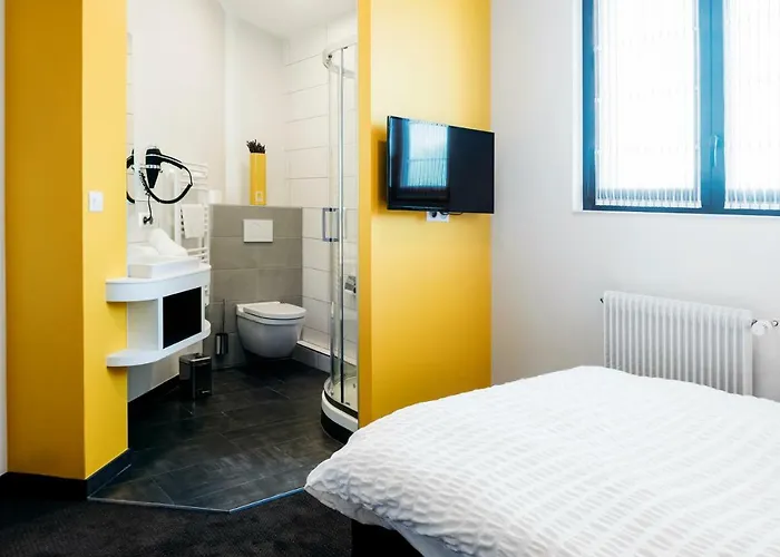 Logis Restaurant Au Lion Rouge Hotel